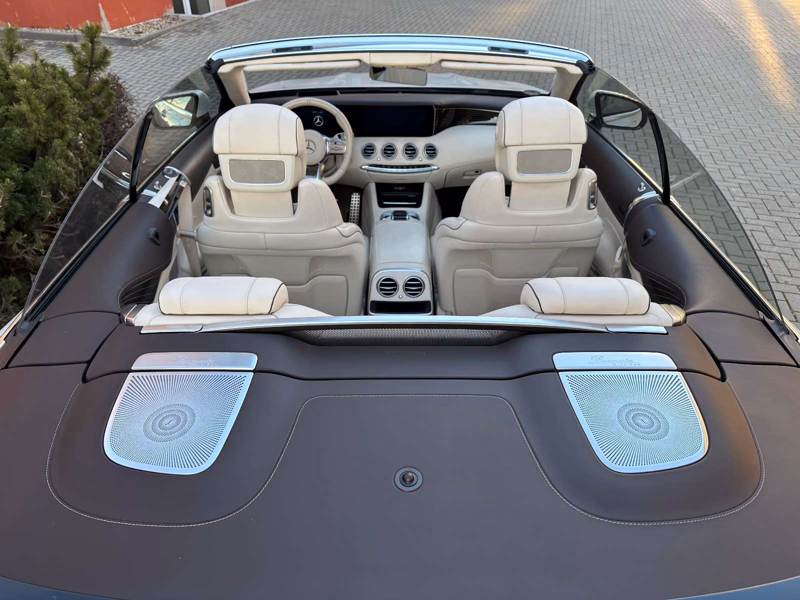 Mercedes-Benz S 560 Cabriolet - zdjęcie 5