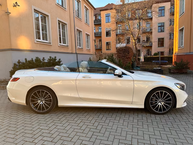 Mercedes-Benz S 560 Cabriolet - zdjęcie 6