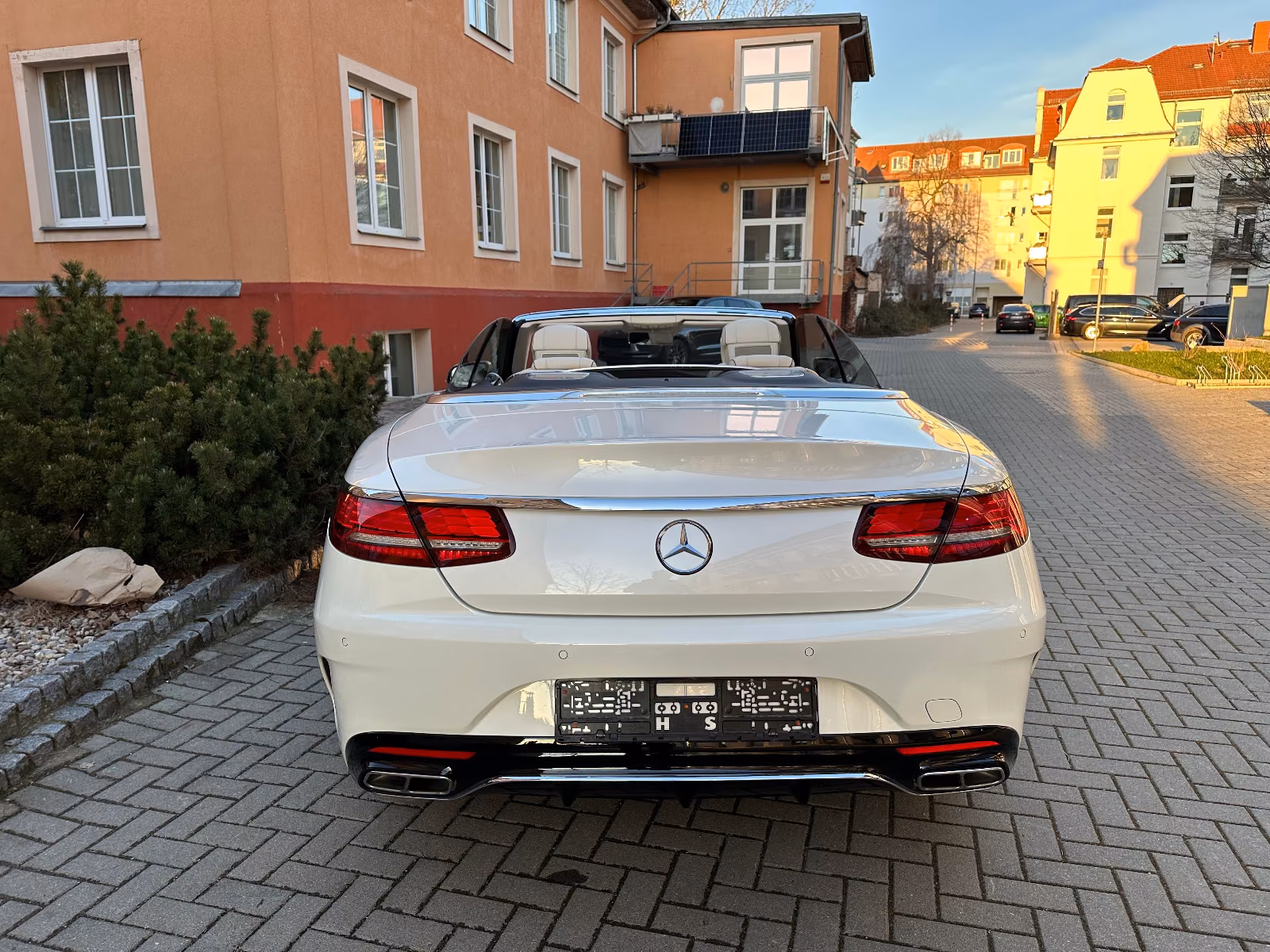 Mercedes-Benz S 560 Cabriolet - zdjęcie 7
