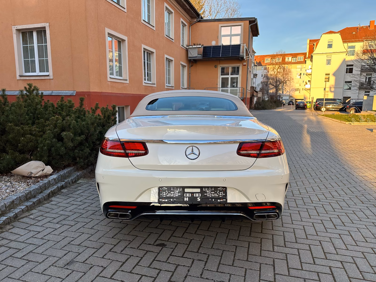Mercedes-Benz S 560 Cabriolet - zdjęcie 14