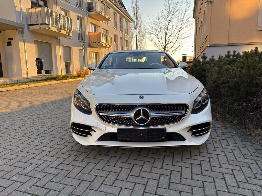 Mercedes-Benz S 560 Cabriolet - zdjęcie 17