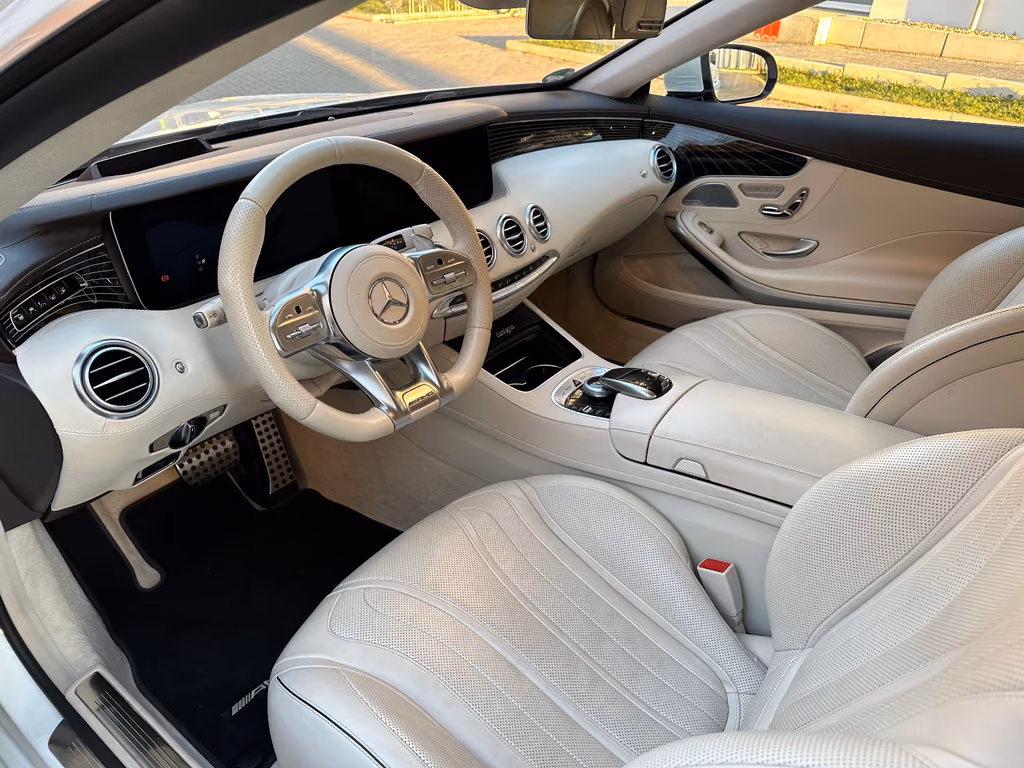 Mercedes-Benz S 560 Cabriolet - zdjęcie 21