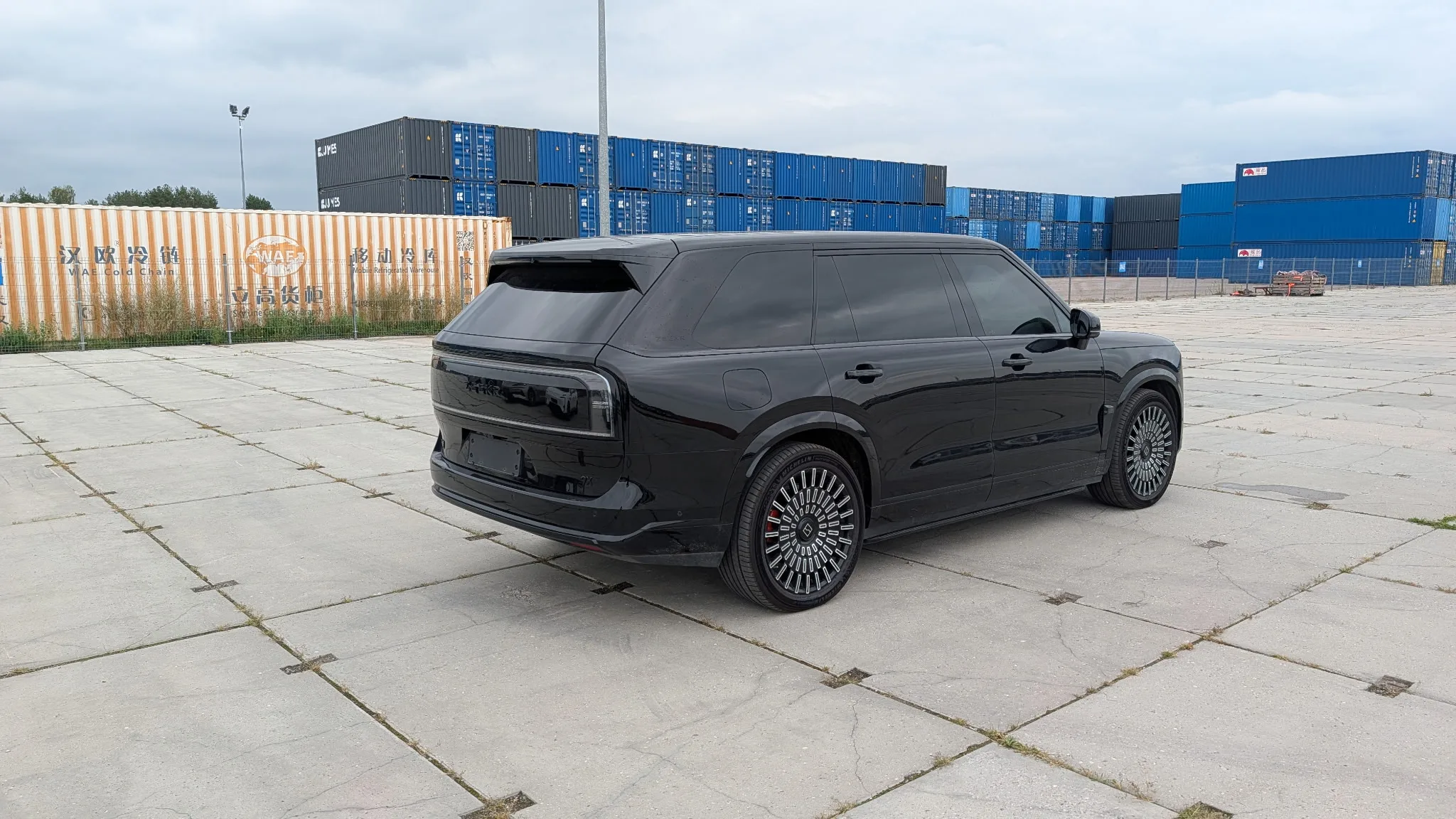 ZEEKR 9X Ultra Edition 70 kWh - zdjęcie 5