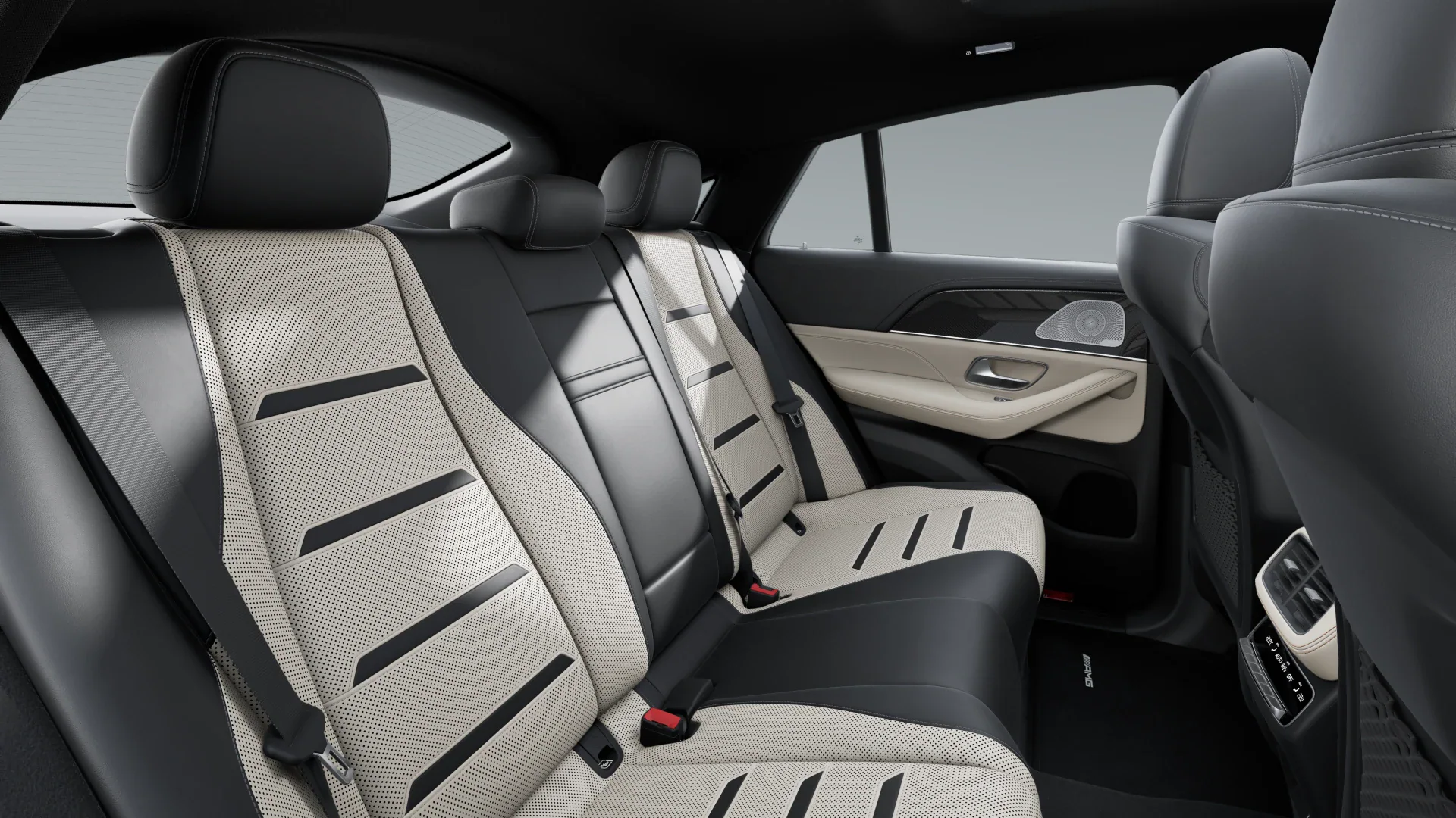 Mercedes-AMG Mercedes-AMG GLE 53 4MATIC+ Coupé - zdjęcie 12