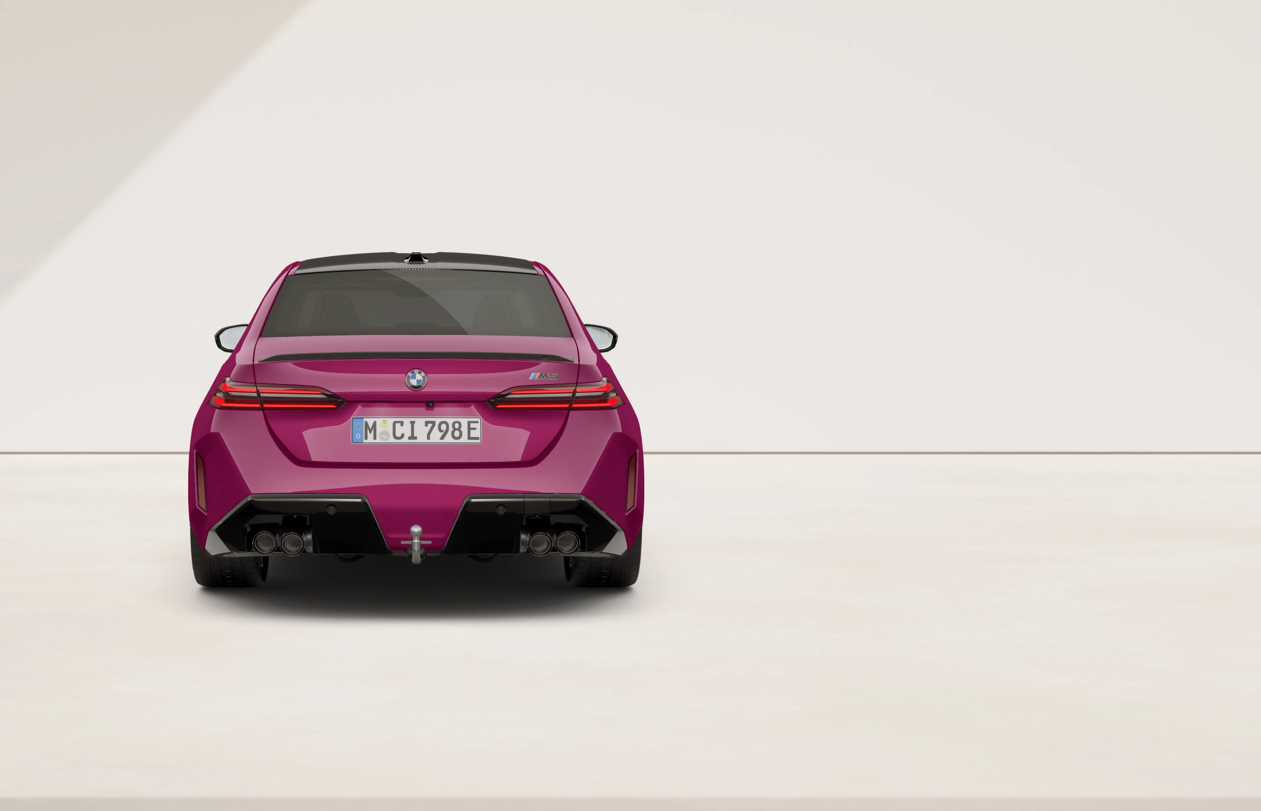 BMW 5 M Sedan - zdjęcie 8