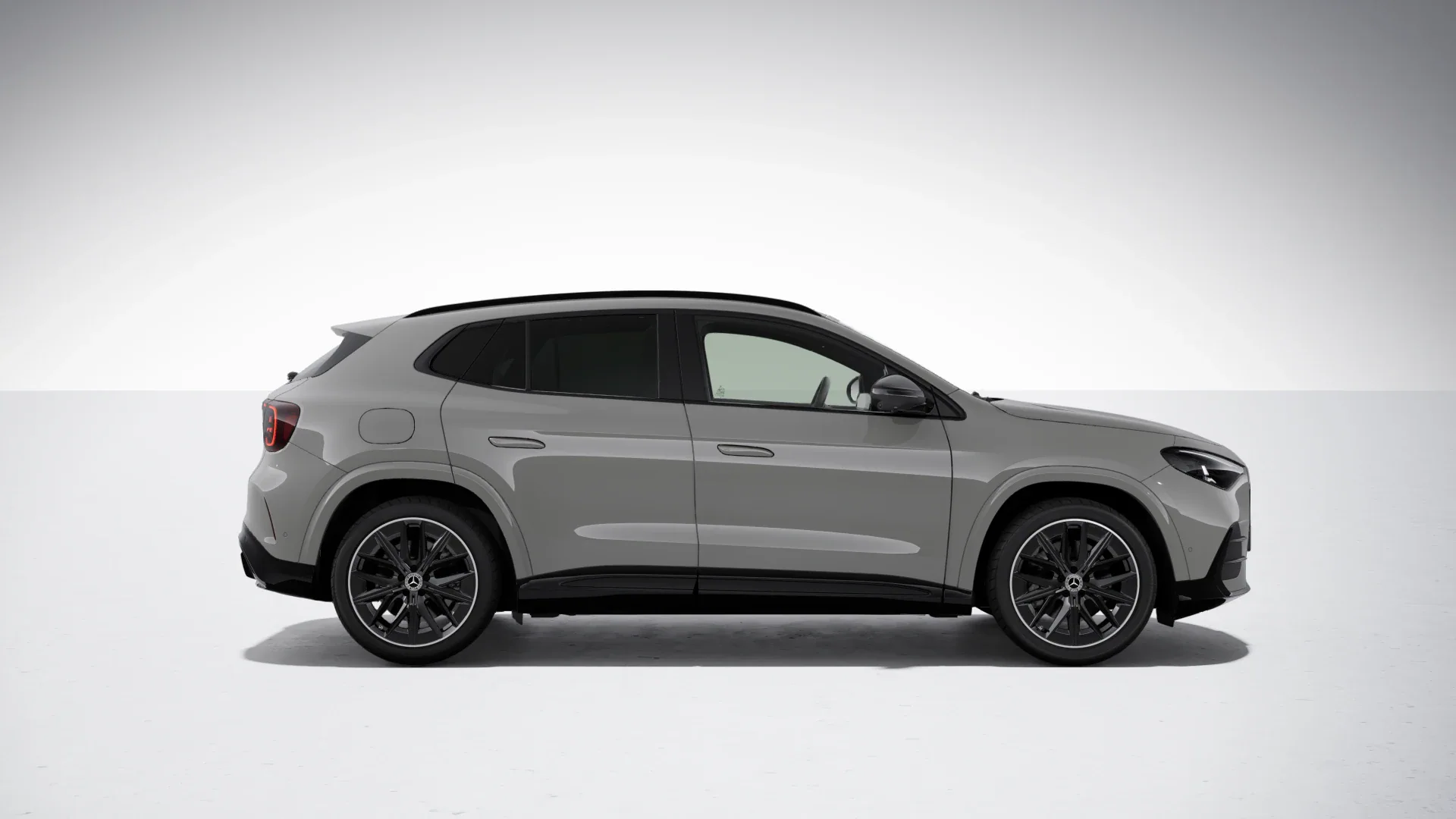Mercedes-Benz GLA 350 4MATIC electric - zdjęcie 5