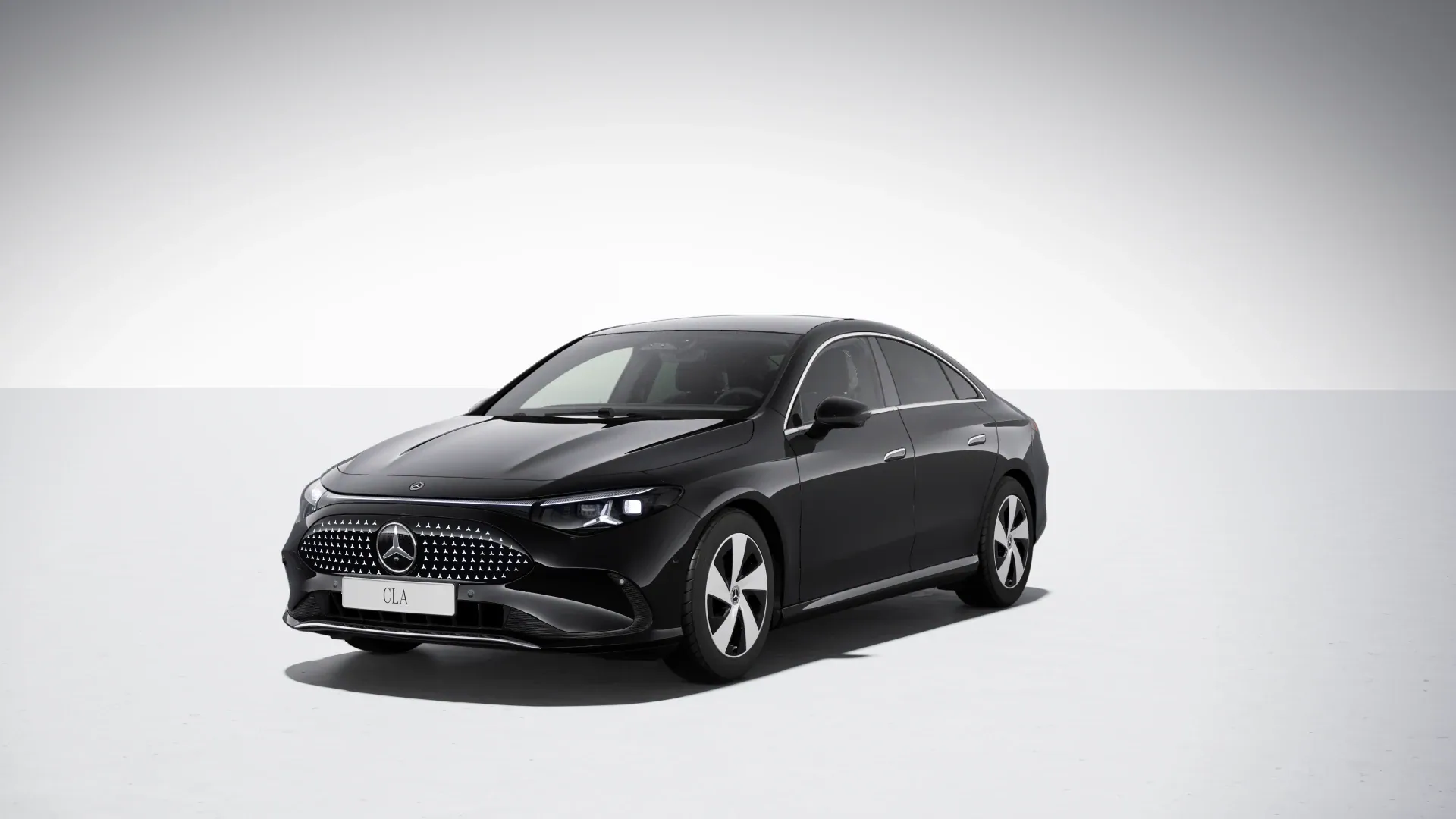 Mercedes-Benz CLA 250+ z technologią EQ - zdjęcie 12