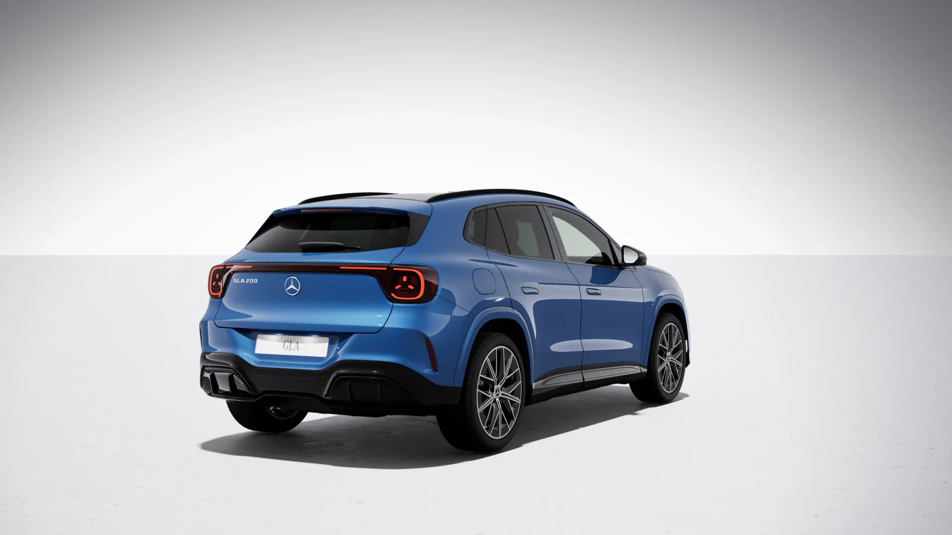 Mercedes-Benz GLA 200 electric - zdjęcie 7