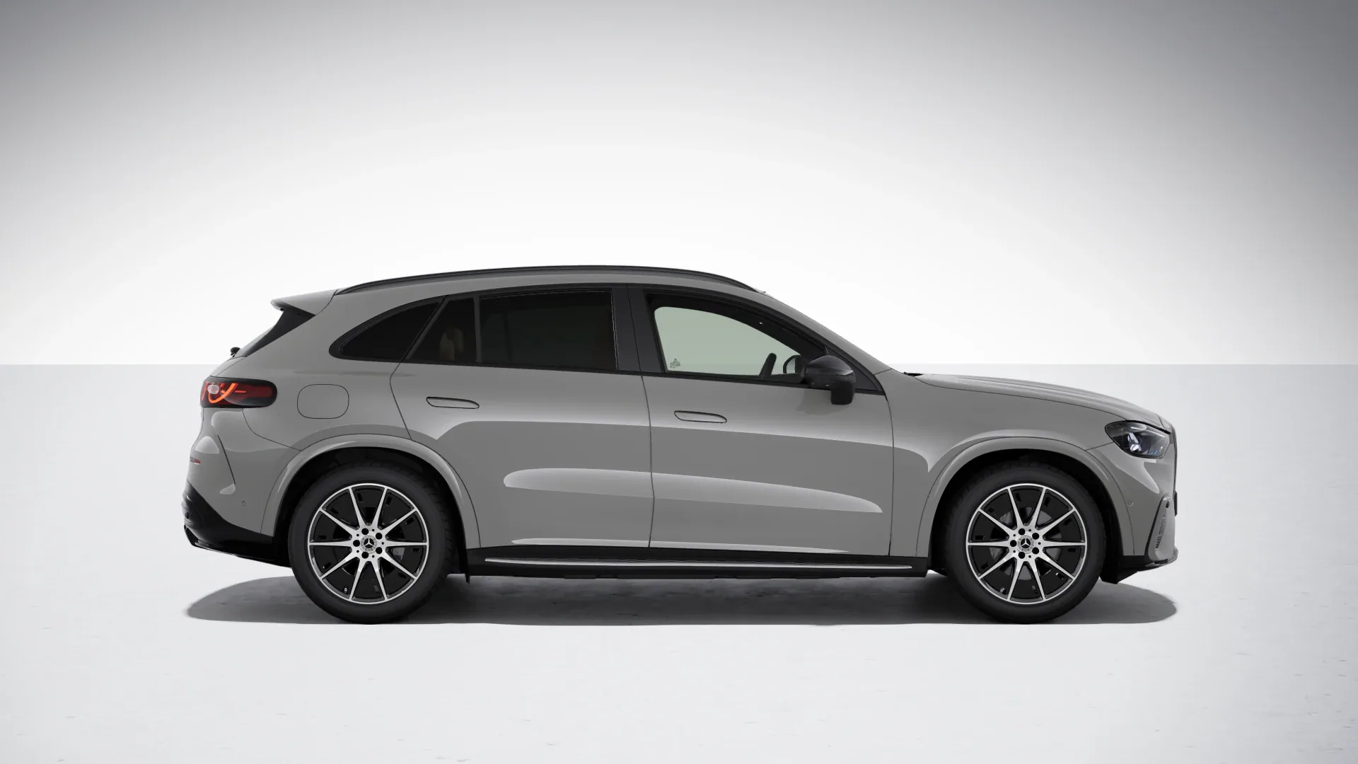 Mercedes-Benz GLC 400 4MATIC z technologią EQ - zdjęcie 3