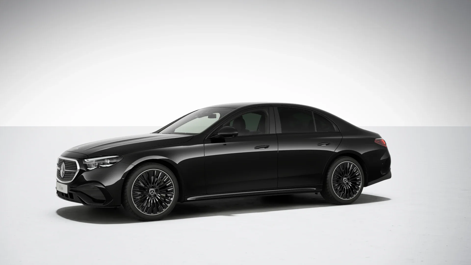 Mercedes-Benz E 220 d 4MATIC Sedan - zdjęcie 9