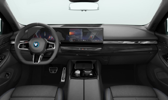 BMW i5 eDrive40 - zdjęcie 3