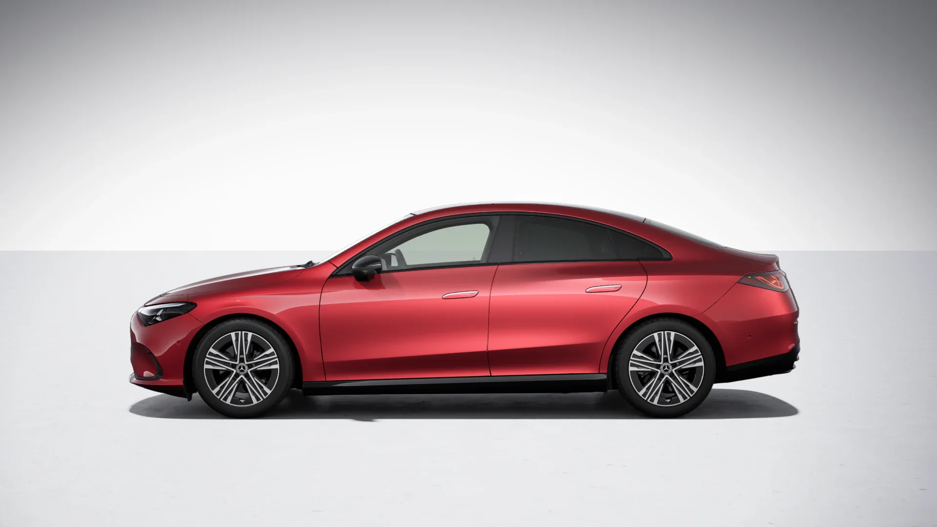 Mercedes-Benz CLA 250+ z technologią EQ - zdjęcie 10