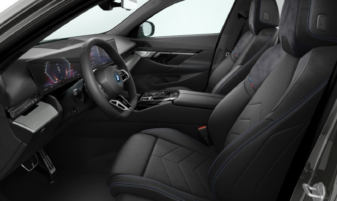 BMW i5 eDrive40 Touring - zdjęcie 4