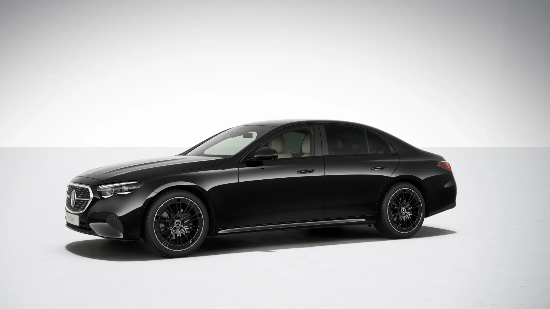 Mercedes-Benz E 220 d 4MATIC Sedan - zdjęcie 9