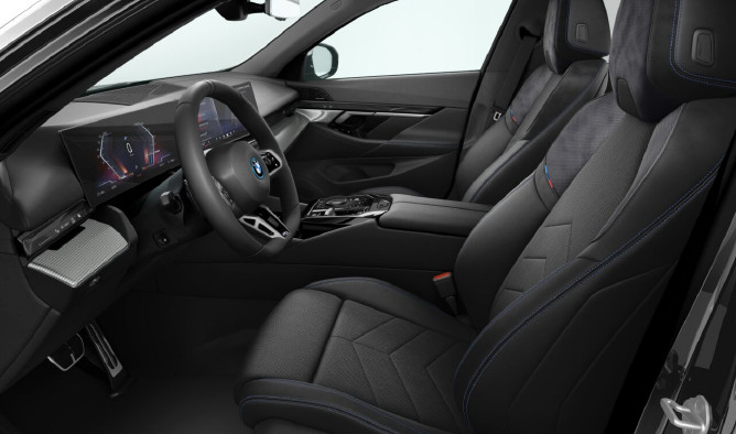 BMW i5 eDrive40 Touring - zdjęcie 4
