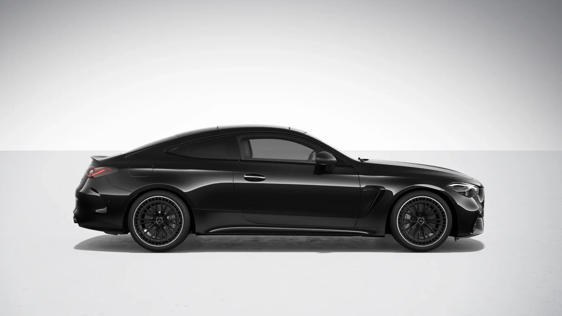 Mercedes-AMG CLE 53 4MATIC+ Coupé - zdjęcie 5