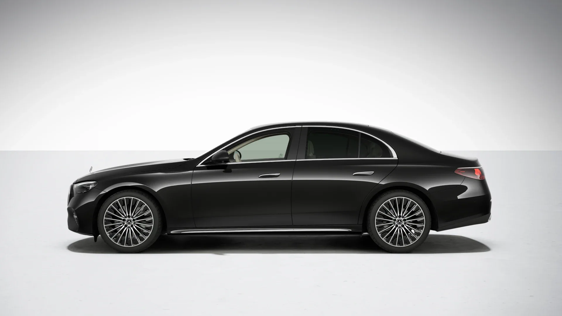 Mercedes-Benz E 220 d 4MATIC Sedan - zdjęcie 8
