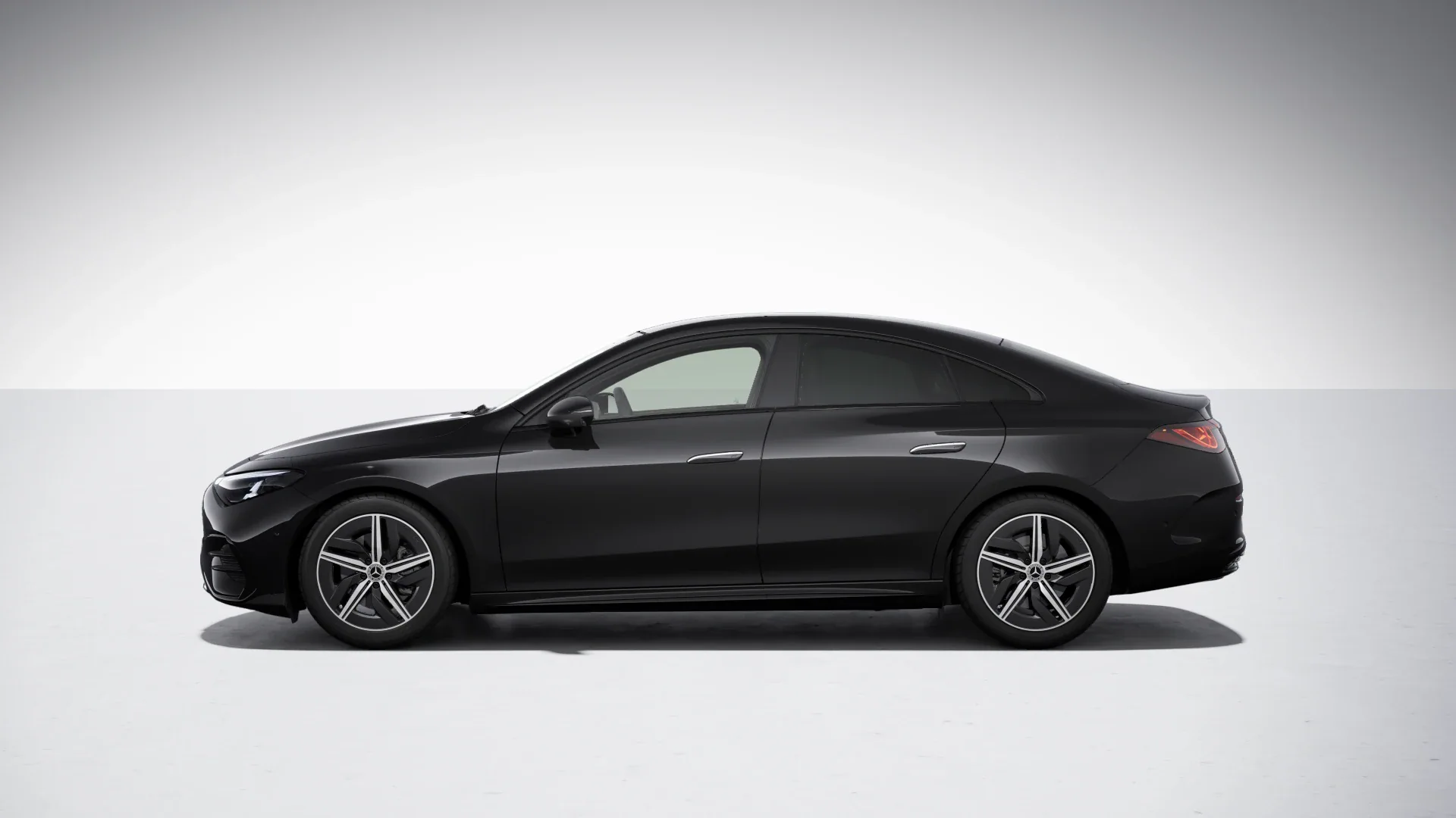 Mercedes-Benz CLA 250+ z technologią EQ - zdjęcie 10