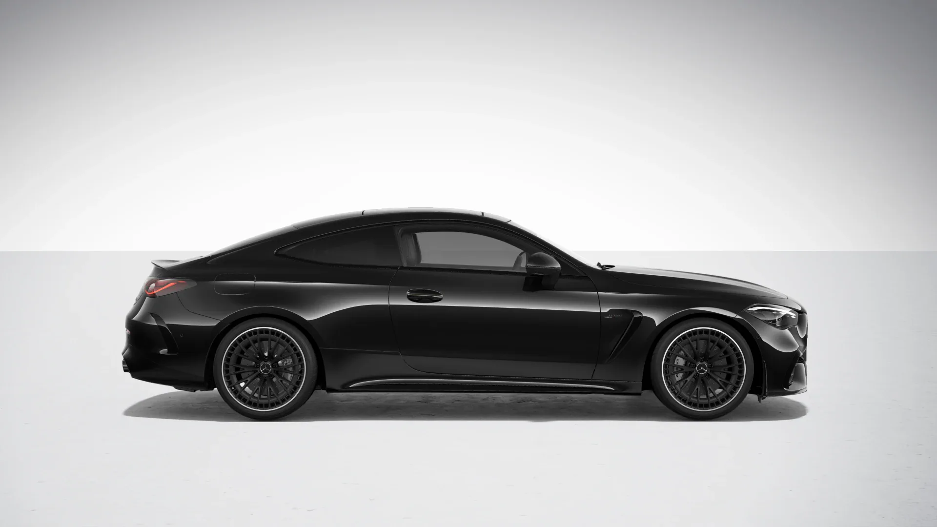 Mercedes-AMG Klasa CLE 53 4MATIC+ Coupé - zdjęcie 3