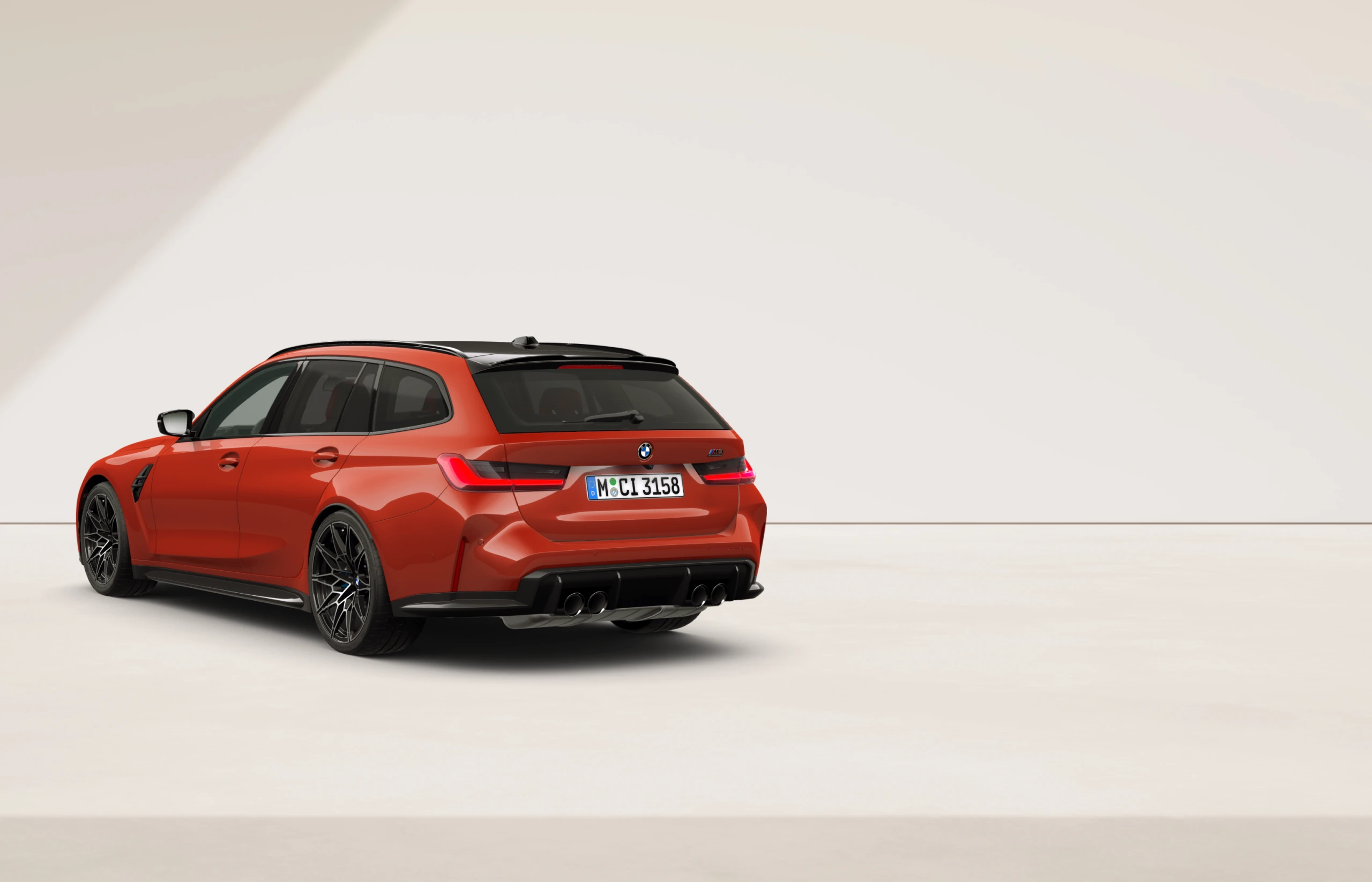 BMW M3 Competition M xDrive Touring - zdjęcie 9