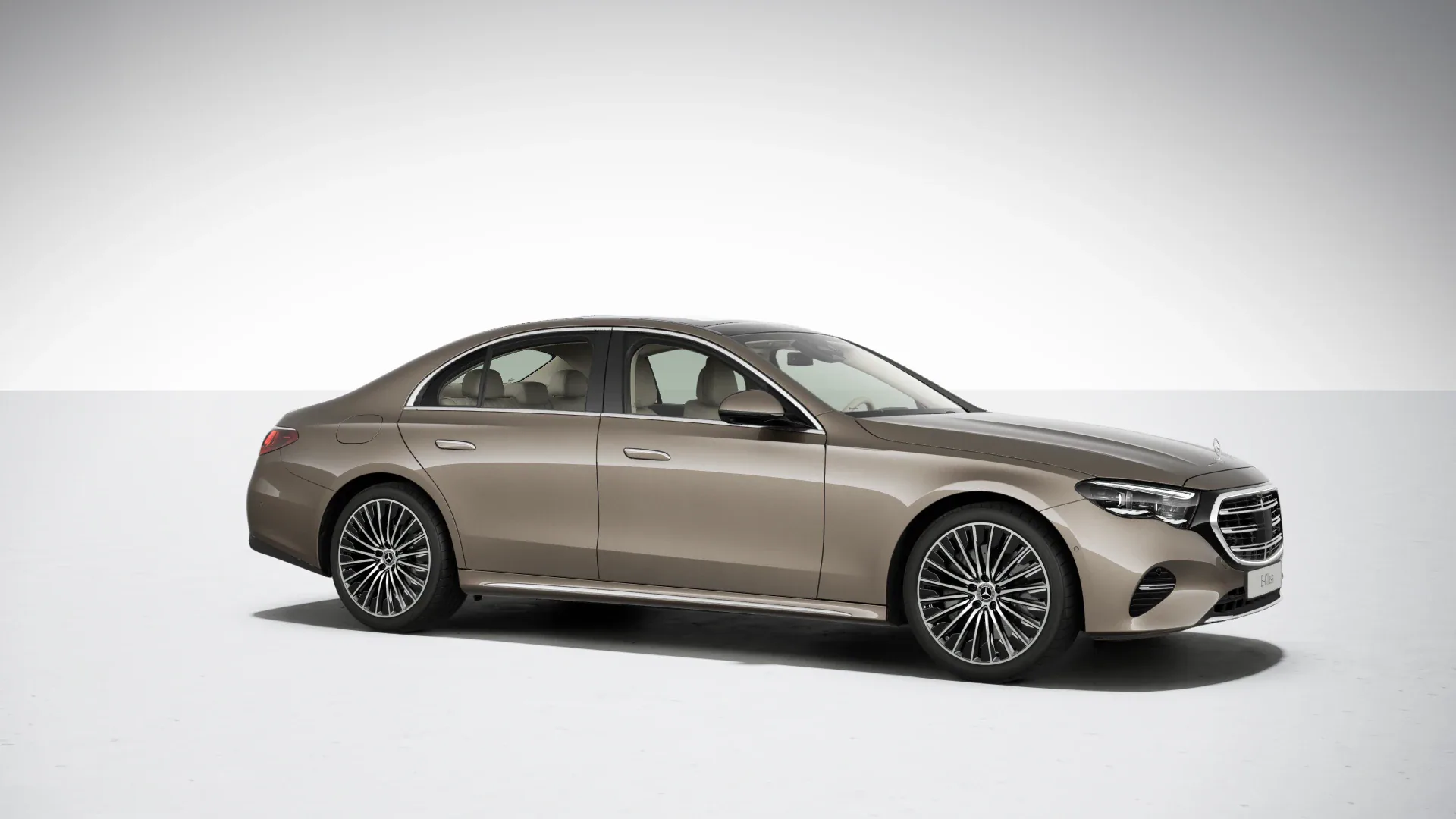 Mercedes-Benz E 220 d 4MATIC - zdjęcie 4