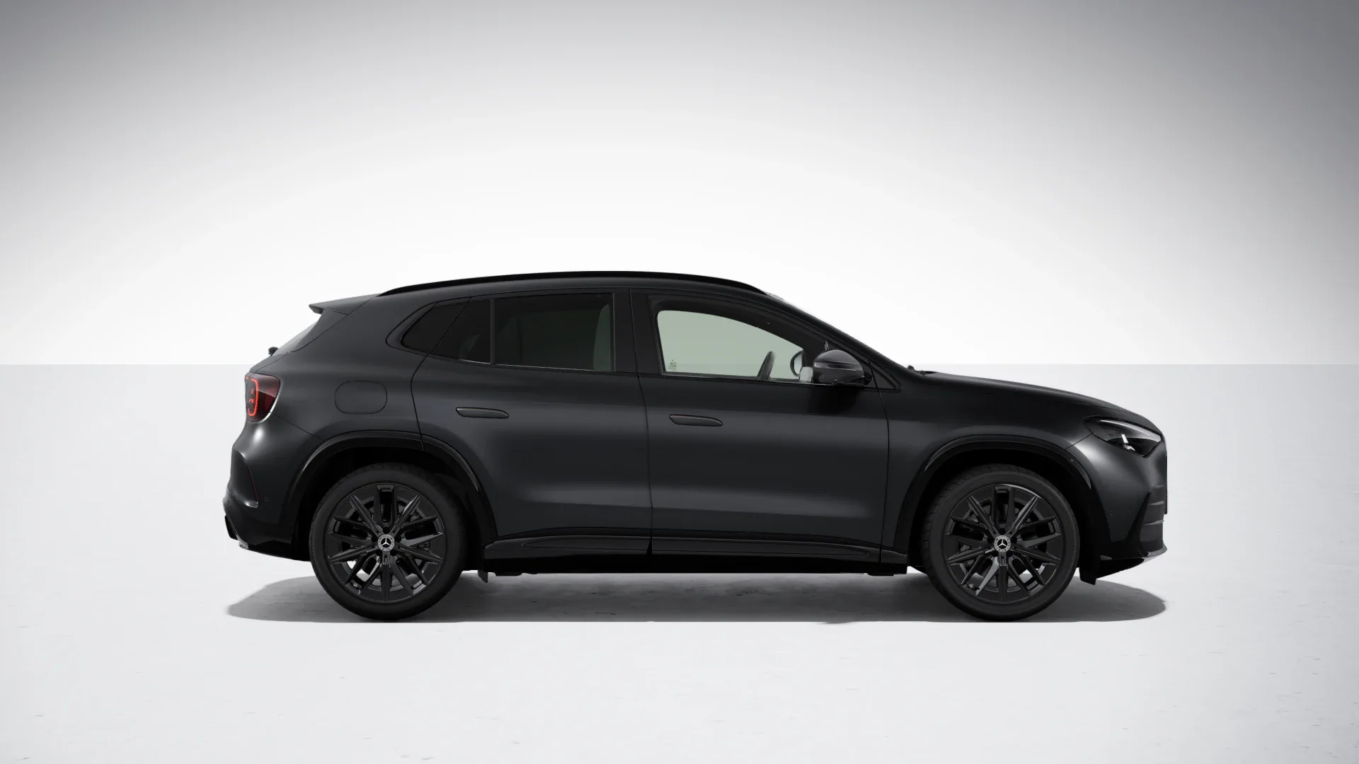 Mercedes-Benz GLA 200 electric - zdjęcie 5