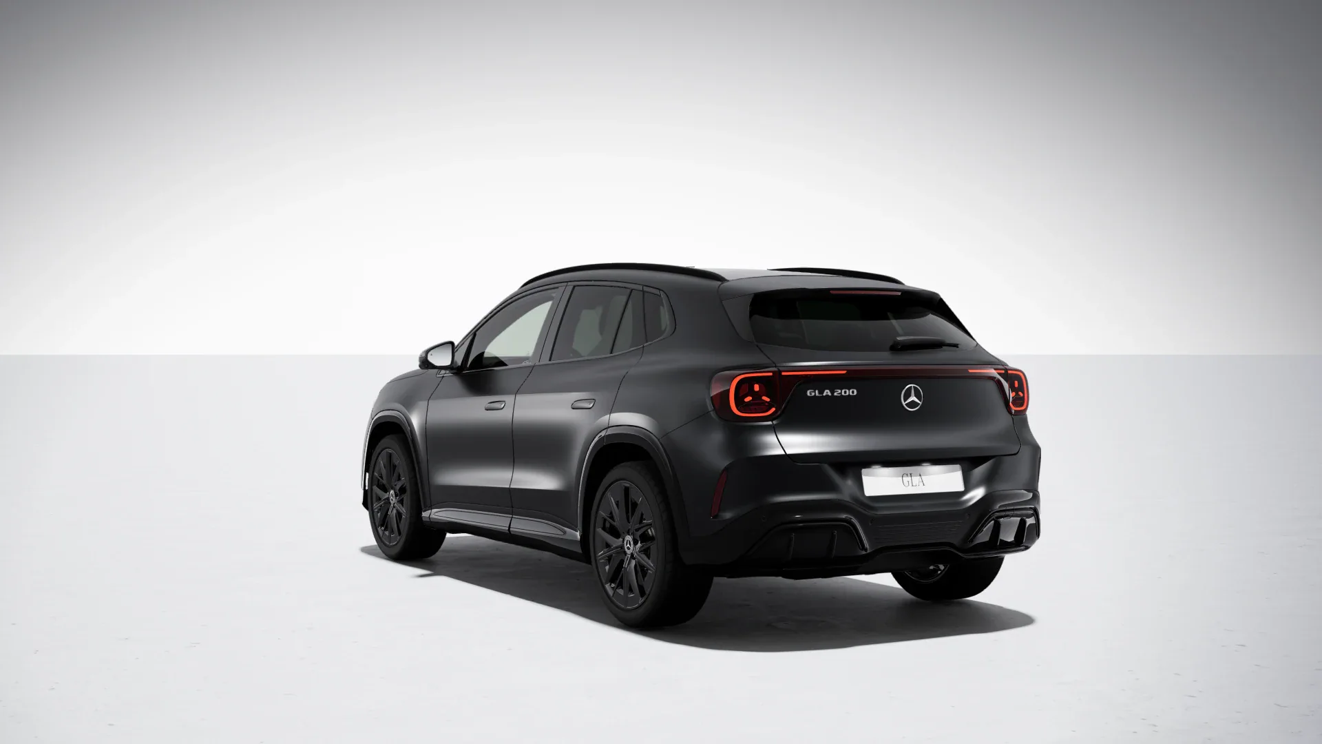Mercedes-Benz GLA 200 electric - zdjęcie 8