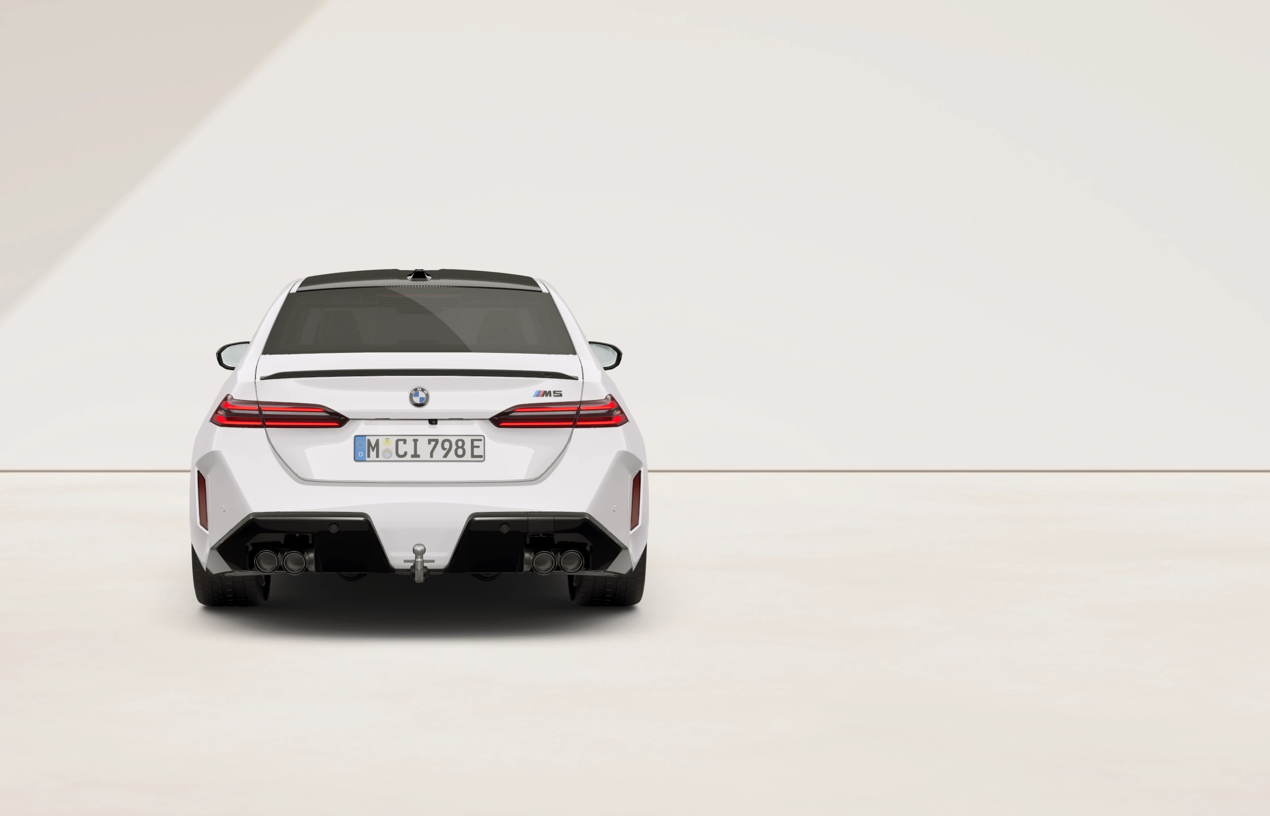 BMW 5 M Sedan - zdjęcie 7